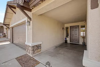 1810 S 173rd Drive, Goodyear, AZ 85338 - Photo 4