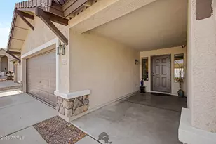 1810 S 173rd Dr, Goodyear, AZ 85338 - Photo 4