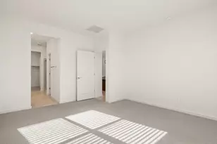 15665 W Honeysuckle Dr, Surprise, AZ 85387 - Photo 16