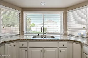 3830 E Tanglewood Dr, Phoenix, AZ 85048 - Photo 10