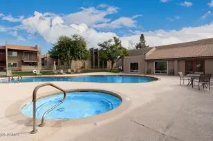 5525 E Thomas Rd, Phoenix, AZ 85018 - Photo 10