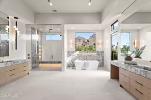 6321 N 48th Pl, Paradise Valley, AZ 85253 - Photo 18