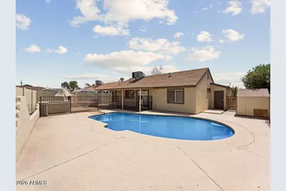 7522 W Highland Avenue, Phoenix, AZ 85033 - Photo 20