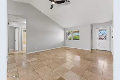 7522 W Highland Avenue, Phoenix, AZ 85033 - Photo 2