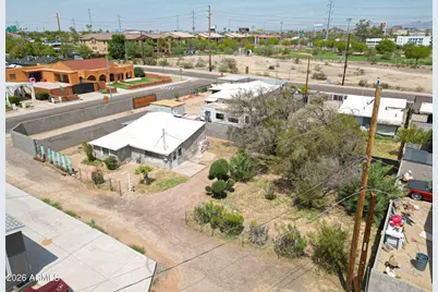 8009 S Calle Azteca --, Guadalupe, AZ 85283 - Photo 6