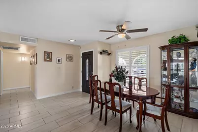 4933 W Onyx Avenue, Glendale, AZ 85302 - Photo 6