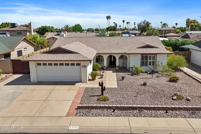 4933 W Onyx Avenue, Glendale, AZ 85302 - Photo 2