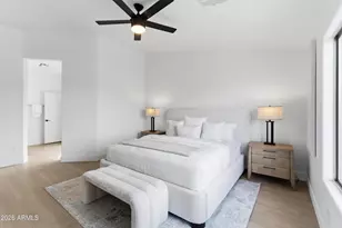 2563 E Robb Ln, Phoenix, AZ 85024 - Photo 24