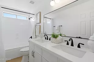 2563 E Robb Ln, Phoenix, AZ 85024 - Photo 32