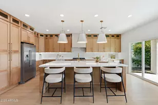 2563 E Robb Ln, Phoenix, AZ 85024 - Photo 4