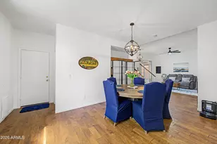 26425 N 42nd Wy, Phoenix, AZ 85050 - Photo 10