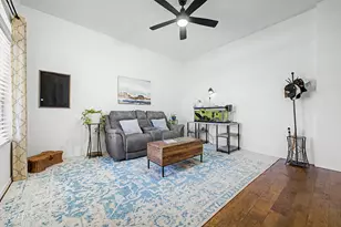 26425 N 42nd Wy, Phoenix, AZ 85050 - Photo 6