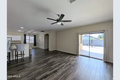 16635 N 169th Avenue, Surprise, AZ 85388 - Photo 10