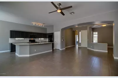 4027 E Marshall Avenue, Gilbert, AZ 85297 - Photo 2