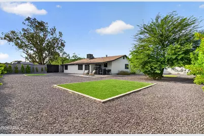 8829 W Mariposa Grande --, Peoria, AZ 85383 - Photo 38