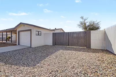 32234 N Center Street, Wittmann, AZ 85361 - Photo 4