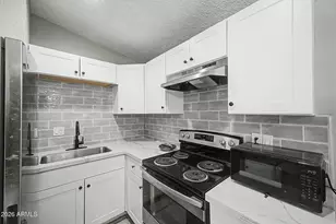 3646 N 69th Ave, Phoenix, AZ 85033 - Photo 10