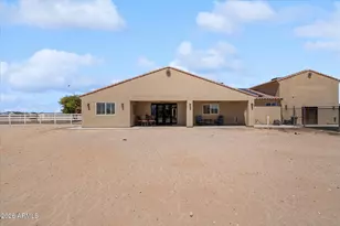 24039 W Cavedale Dr, Wittmann, AZ 85361 - Photo 38