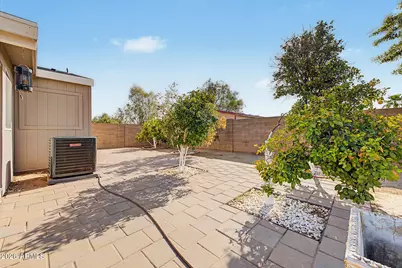 828 E Quentin Lane, San Tan Valley, AZ 85140 - Photo 32