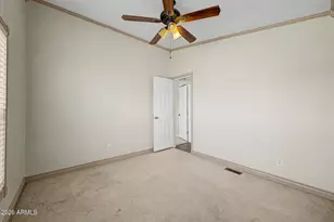 828 E Quentin Ln, San Tan Valley, AZ 85140 - Photo 22