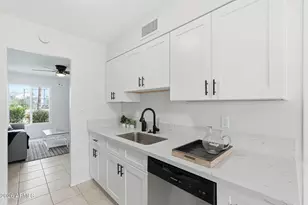 602 E Strahan Dr, Tempe, AZ 85283 - Photo 14