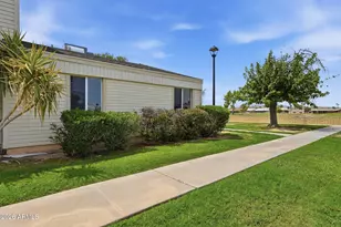 602 E Strahan Dr, Tempe, AZ 85283 - Photo 2