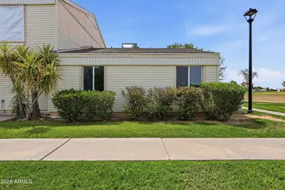 602 E Strahan Drive, Tempe, AZ 85283 - Photo 1