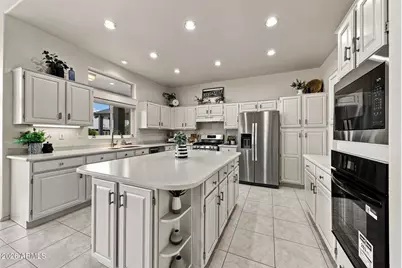 21615 N 160th Drive, Sun City West, AZ 85375 - Photo 4