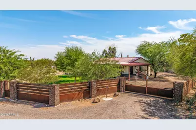 39029 N 11th Avenue, Phoenix, AZ 85086 - Photo 2