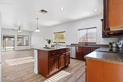 11838 W Jessie Lane, Sun City, AZ 85373 - Photo 6