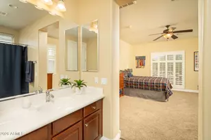 21306 N 38th Pl, Phoenix, AZ 85050 - Photo 32