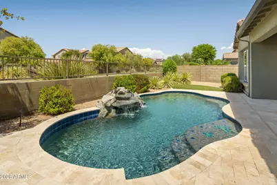 21306 N 38th Place, Phoenix, AZ 85050 - Photo 18