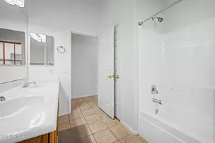 8177 S Bull Dog Ct, Gold Canyon, AZ 85118 - Photo 28