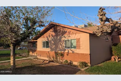 305 S Monterey Street, Gilbert, AZ 85233 - Photo 2