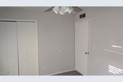 305 S Monterey Street, Gilbert, AZ 85233 - Photo 20