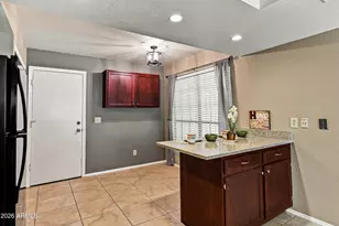 4207 E Jojoba Rd, Phoenix, AZ 85044 - Photo 16