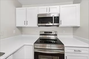 8903 W Jennifer Rose Ct, Peoria, AZ 85345 - Photo 6