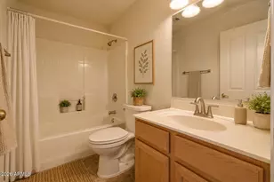 10389 W Burnett Rd, Peoria, AZ 85382 - Photo 26