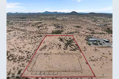 45330 Abbott Road #5, Wickenburg, AZ 85390 - Photo 2