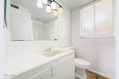 3270 E Camelback Road #114, Phoenix, AZ 85018 - Photo 22