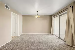 3270 E Camelback Rd, Phoenix, AZ 85018 - Photo 8