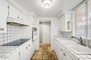 3270 E Camelback Rd, Phoenix, AZ 85018 - Photo 2