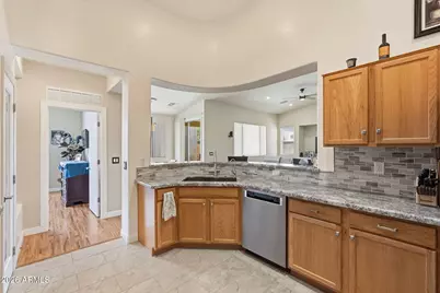 2225 W Harwell Road, Phoenix, AZ 85041 - Photo 12