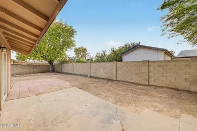 4942 W Townley Avenue, Glendale, AZ 85302 - Photo 32