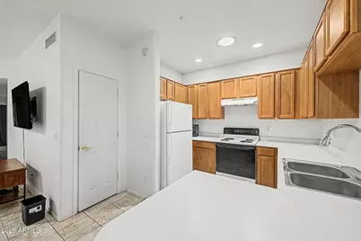 8800 N 107th Avenue #67, Peoria, AZ 85345 - Photo 12