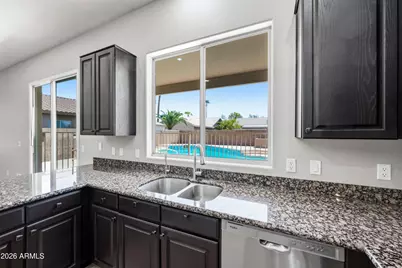 7751 W Maui Lane, Peoria, AZ 85381 - Photo 8