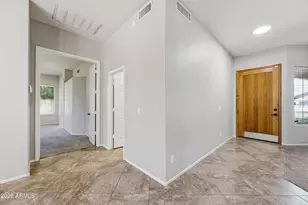 7751 W Maui Ln, Peoria, AZ 85381 - Photo 4