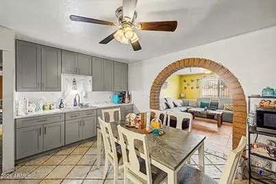 3405 W Sunnyside Avenue, Phoenix, AZ 85029 - Photo 4
