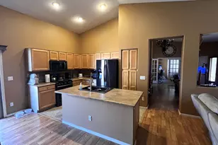40220 N Patriot Way N, Anthem, AZ 85086 - Photo 4