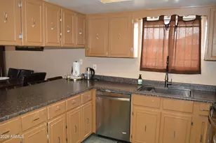 2301 W Ocotillo Rd, Phoenix, AZ 85015 - Photo 2